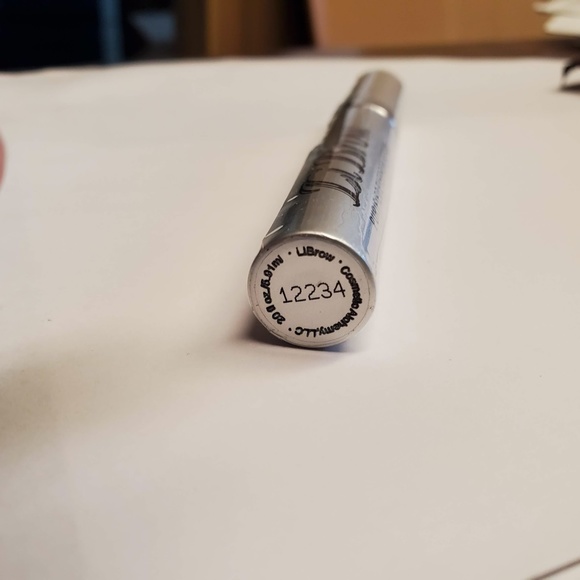 Li Brow Eyebrow Growth Serum - Picture 3 of 3